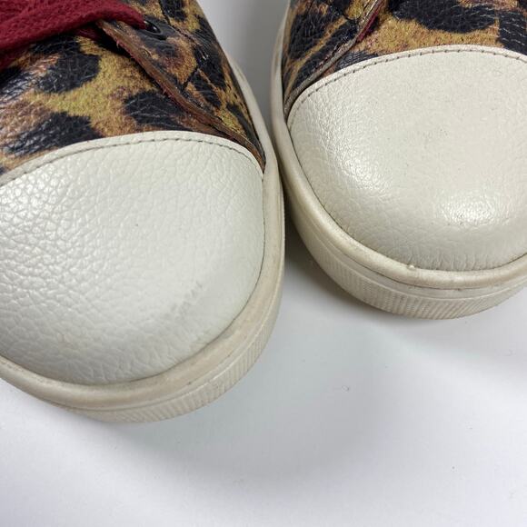 Brighton SPOTS Sneakers Red Animal Print Floral Embroidered Shoes Size 7.5M - Picture 6 of 10